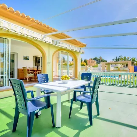 Alaska - Plusholidays Villa Calpe