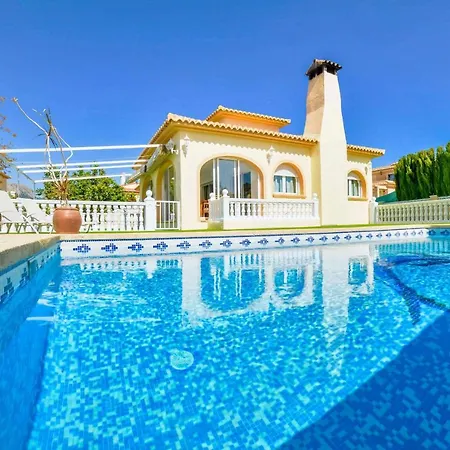 Villa Alaska - Plusholidays *